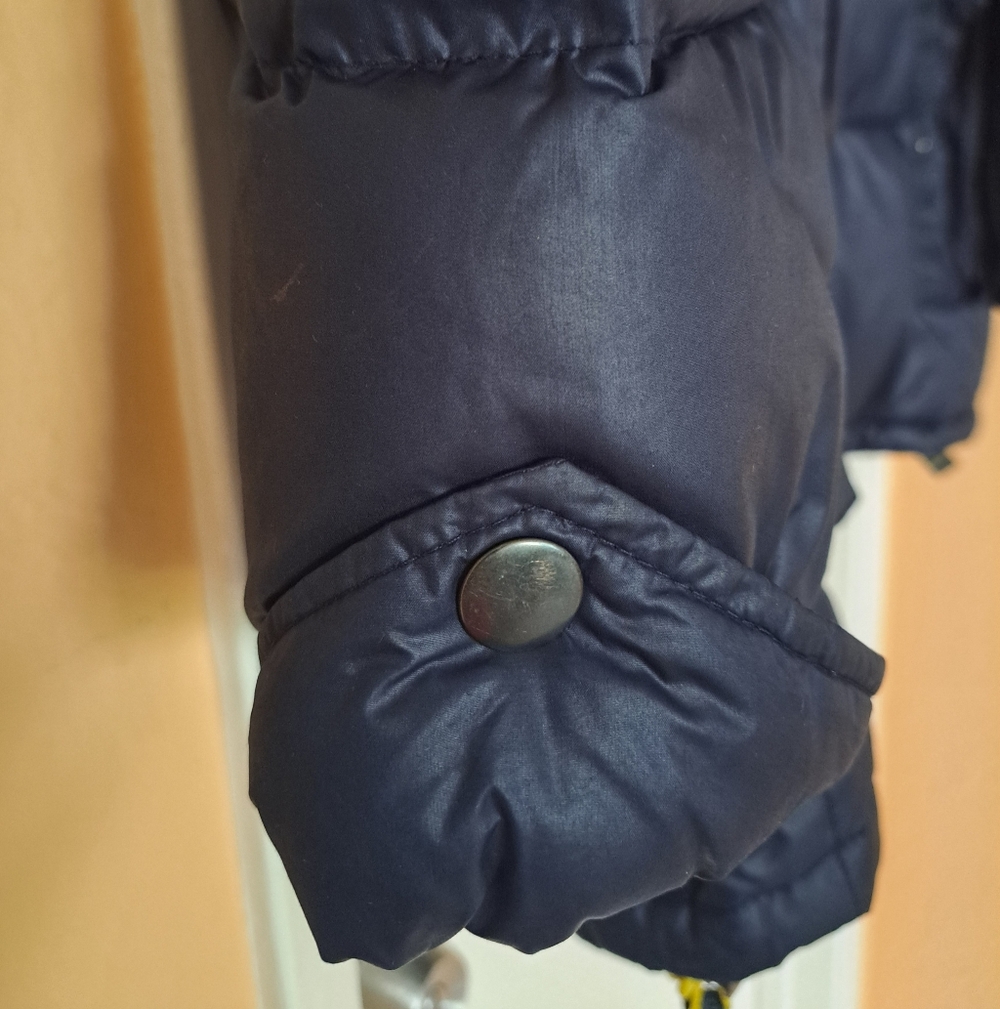 GAP jacket Navy Puffer Parka with Fur Trim. - Picture 9 of 15